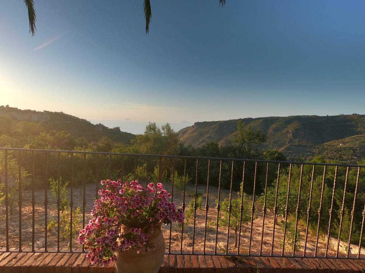 Villa Gisella San Marco d'Alunzio Esterno foto
